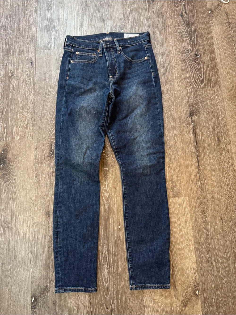 GAP Slim Skinny Jeans in Dark Blue Denim